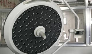 手术室做手术的灯